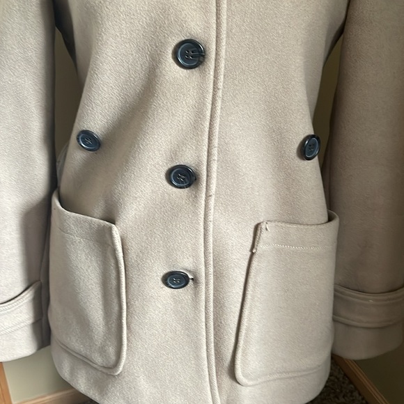 Gap lined Pea Coat - Picture 3 of 9